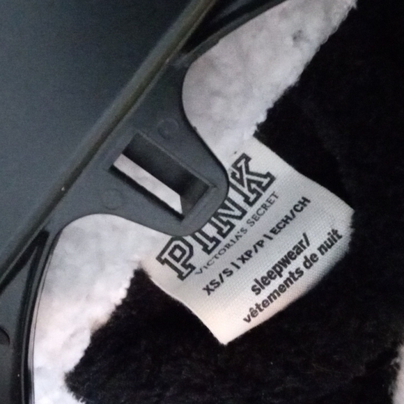 Pink by Victoria's secret - Picture 3 of 3